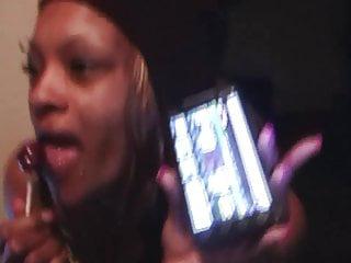 Omas fette Fotze wird von dem fetten schwarzen Schwanz zerstört