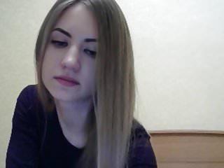 Super sexy Blondine mit kleinen Titten