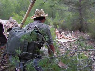 Leidenschaftlicher Fick mit der geilen Paris wild